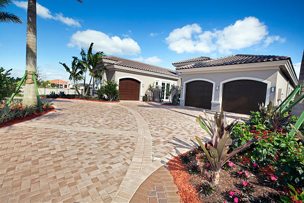  Eldora, IA Driveway Pavers Pros